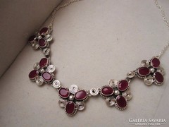 Múltat idéző filigrán ezüst rubin collier, nyaklánc 17,7 GR