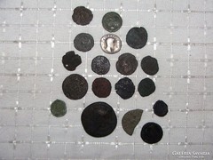 18 db római kori pénzérme
