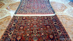 Gyönyörű,Hibátlan Herati kézi csomózású perzsa szőnyeg 