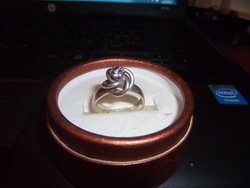 Ezüst gyűrű ametiszttel