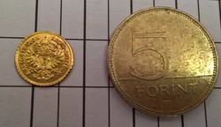 Ritka mini arany Mária Terézia érme, 0.3 g, 11 mm.