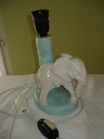 Elefánt figurás porcelán asztali lámpa