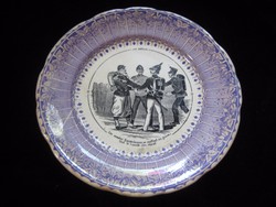 Sareguemines antik, tányér  ,katona jelenettel hiátlan ,20cm