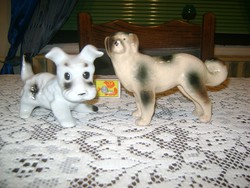 Porcelán és kerámia kutya figura - két darab