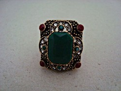 Török kézműves ezüst-bronz gyűrű smaragd-rubin
