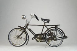 0O001 Működő kis méretű kerékpár model