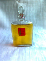 Krasznaja Moszkva parfüm 1971-ből.