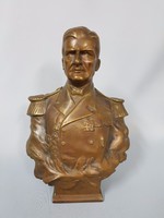 Horthy Miklós Bronz szobor