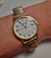 Szép Royce svájci  dátum jelzős női óra