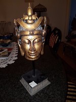 Oszlopos Budha fej szobor