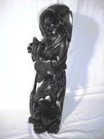 S024 Faragott fa buddha szobor 39 cm