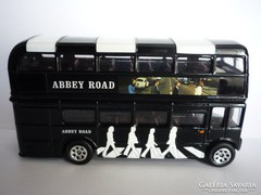 CORGI Abbey Road emeletes busz 