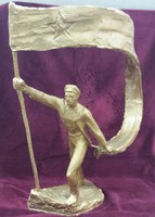Szocreál bronz színű gipsz szobor