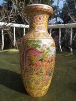 KÍNAI JELENETES VÁZA, 25 cm