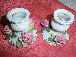 Rózsás porcelán gyertyatartó párban