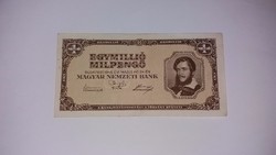 Egymillió Milpengő 1946-os ,hajtatlan  A-UNC  bankjegy!