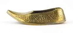 0P650 Díszes török cipő alakú réz hamutál 9.5 cm