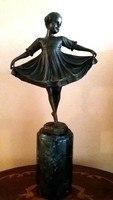 Art Deco bronz kisplasztika:  Kis balerina