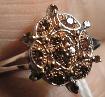 925 ezüst gyűrű, 18/56,5 mm, vörös gyémánt kerek fej