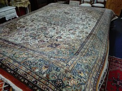 Isfahan kézi csomózású iráni szőnyeg