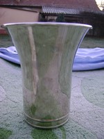 Antik ezüstözött v,stúdió kehely váza nagy méretben .