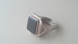 Ezüst antik pecsétgyűrű fekete onix kővel.  835- ös 