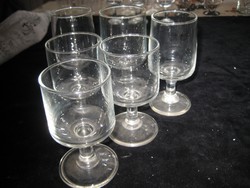 Stemmed wine glasses 3 + 3 pcs 1 dl, with a height difference of a few mm