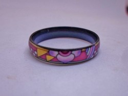 Szép kis zománcos színes gyűrű