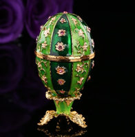 Fabergé tojás klasszikus 12 kamrás kivitel tűzzománc swarowski kristállyal