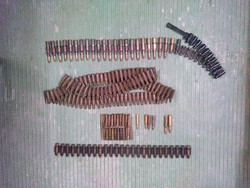 AK,AMD, KGK, MG42,308-as hatástalan lőszerek, hevederek gyüjtőknek