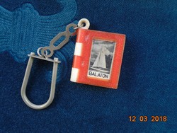 BALATON-Retro souvenir kulcstartó-mini könyvecske fehér-fekete képecskékkel