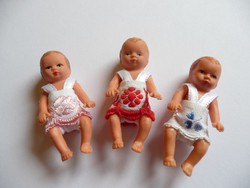 Régi miniatűr kisbabák 