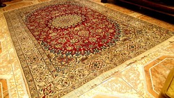 Nain Selyemkontúros kézi csomózású Iráni perzsa szőnyeg