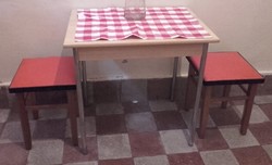 Retro - kitchen table with metal legs, 2 pairs of sky-covered seating (hockey, small chair, puff)