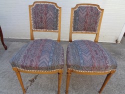 Kárpitozott székek párban