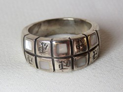 Gyönyörű ezüst gyűrű, gyöngyházzal, EGÉSZSÉG felirattal
