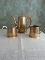 Három darabból álló kávés vagy teás készlet