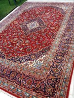 Álomszép, iráni, kézi csomózású, Keshan szőnyeg 335 x 264 cm
