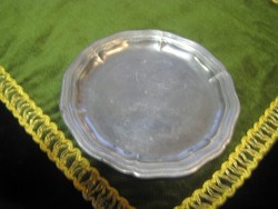 Ón tányér   13,8 cm  jelzett