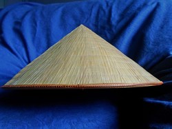 Eredeti vietnámi tradicionális bambusz kúp kalap, hibátlan