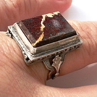 Antik Orosz Ezüst Gyűrű Ural Achát