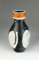 0R415 Régi hibátlan Gorka Lívia kerámia váza 19 cm