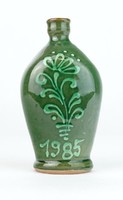 0S090 Kisméretű jelzett zöld mázas butella 12.5 cm