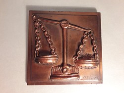 Rácz Edit bronz relief - Mérleg - Állatövi jegyek sorozatból