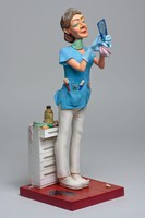 fogorvos nő /Forchino karikatúra szobor/ 