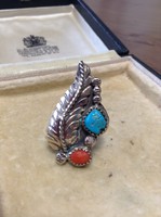 Régi Navajo indián ezüst türkiz és korall köves gyűrű