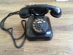 Régi Standard bakelit telefon