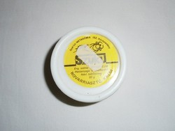 Retro SZUKU rovarriasztó krém műanyag doboz - Metakémia I. SZ. Körösladány - 1970-es évekből