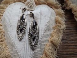 Antik onix- és markazitköves ezüst fülbevaló