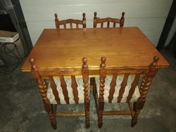 Felújított Koloniál étkező asztal 4 db székkel eladó